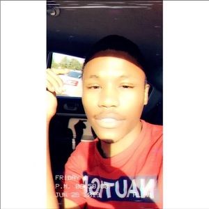 Meet your Posher, Elijah